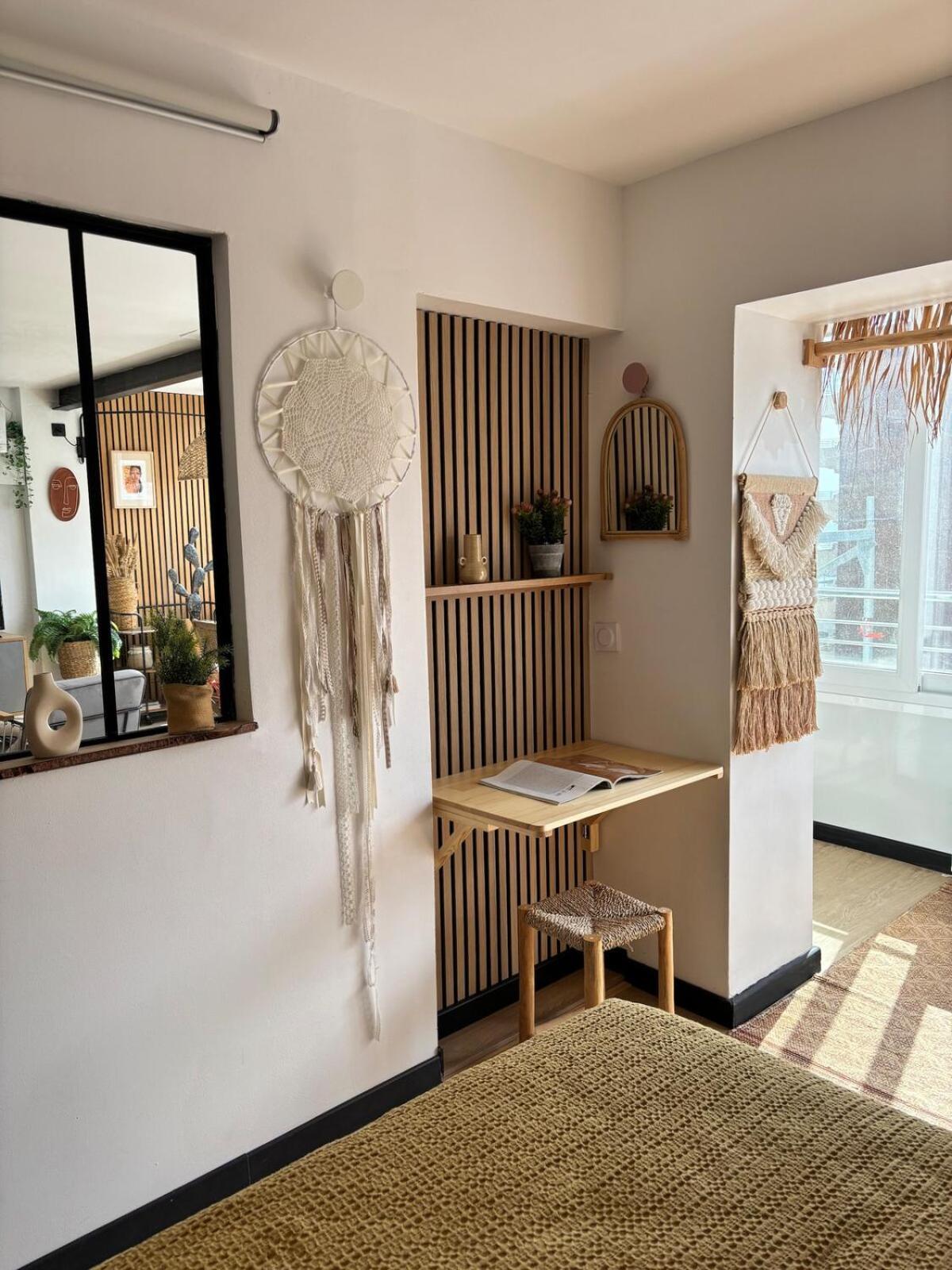 Apartment L'appart-rosas Boheme Chic, Au Bord De La Roses
