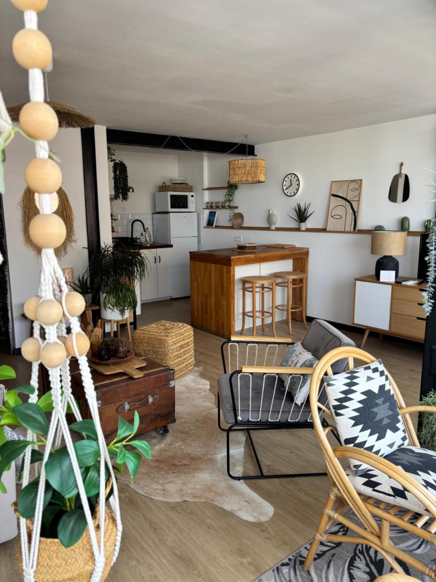 Apartment L'appart-rosas Boheme Chic, Au Bord De La